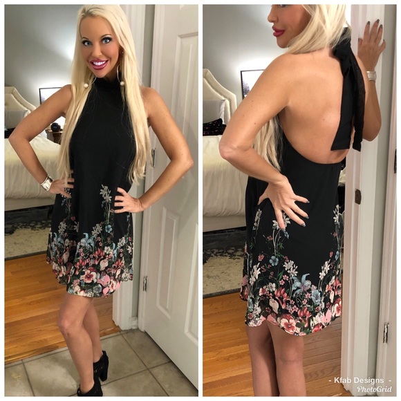Dresses & Skirts - 🥰LAST 1! Stunning Embroidered Back Tie Dress!